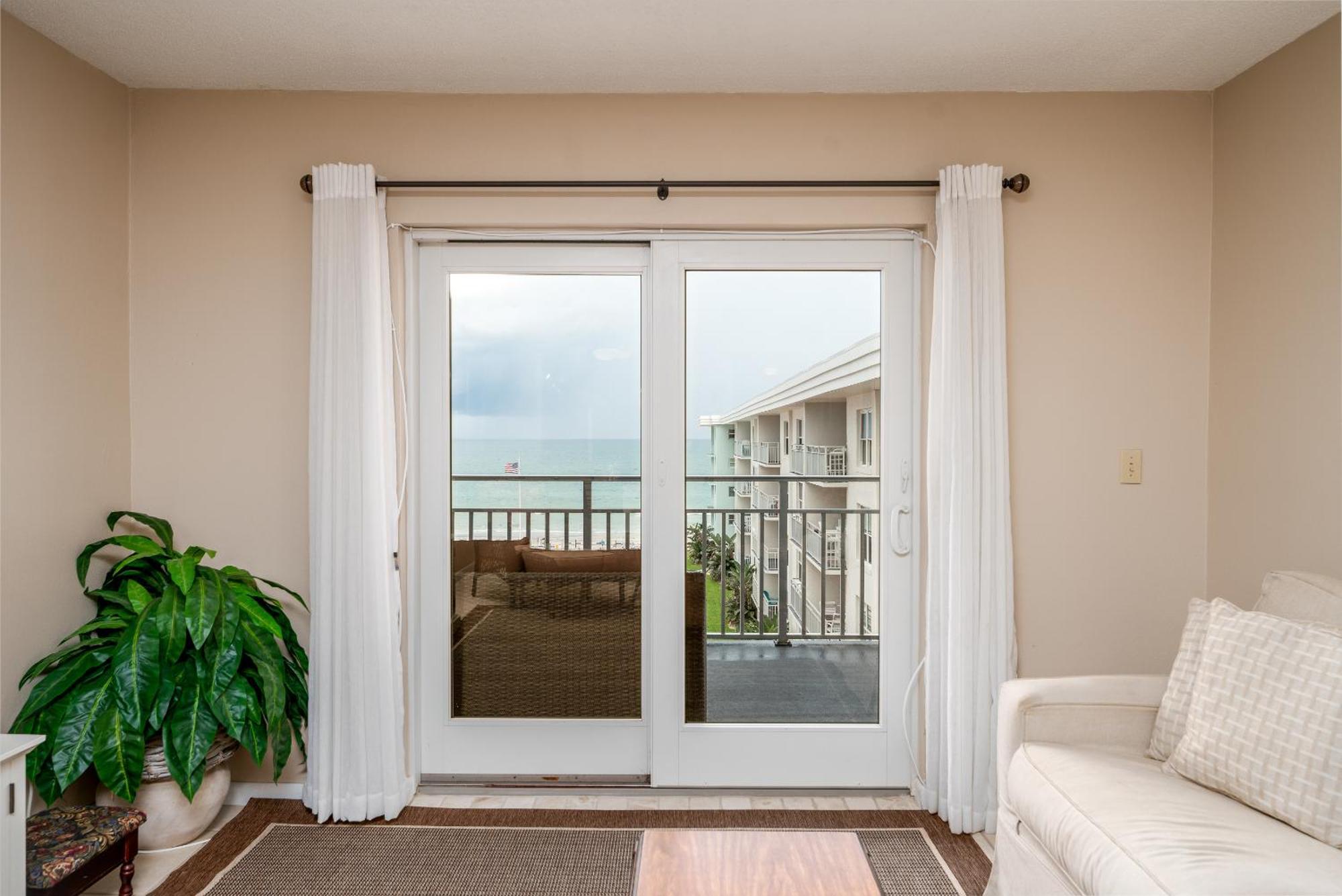 Fabulous Ocean And Pool Views From Balcony & Located On No-Drive Beach New Smyrna Beach Esterno foto